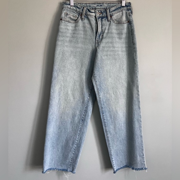 Old Navy Denim - OLD NAVY O.G. Loose Wide Leg Light Wash High Rise Jeans Size 6 (measure 8-10)